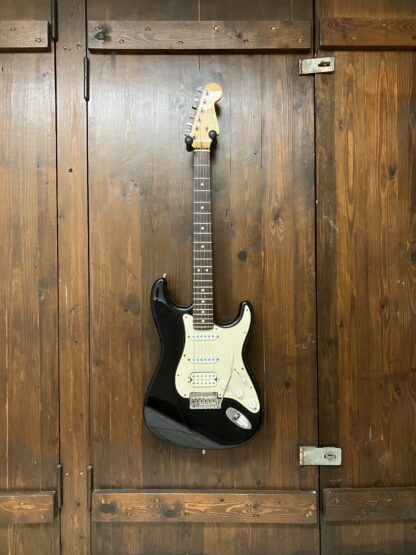 Fender US Strat Standard HSS Black m. case (brugt 2008)